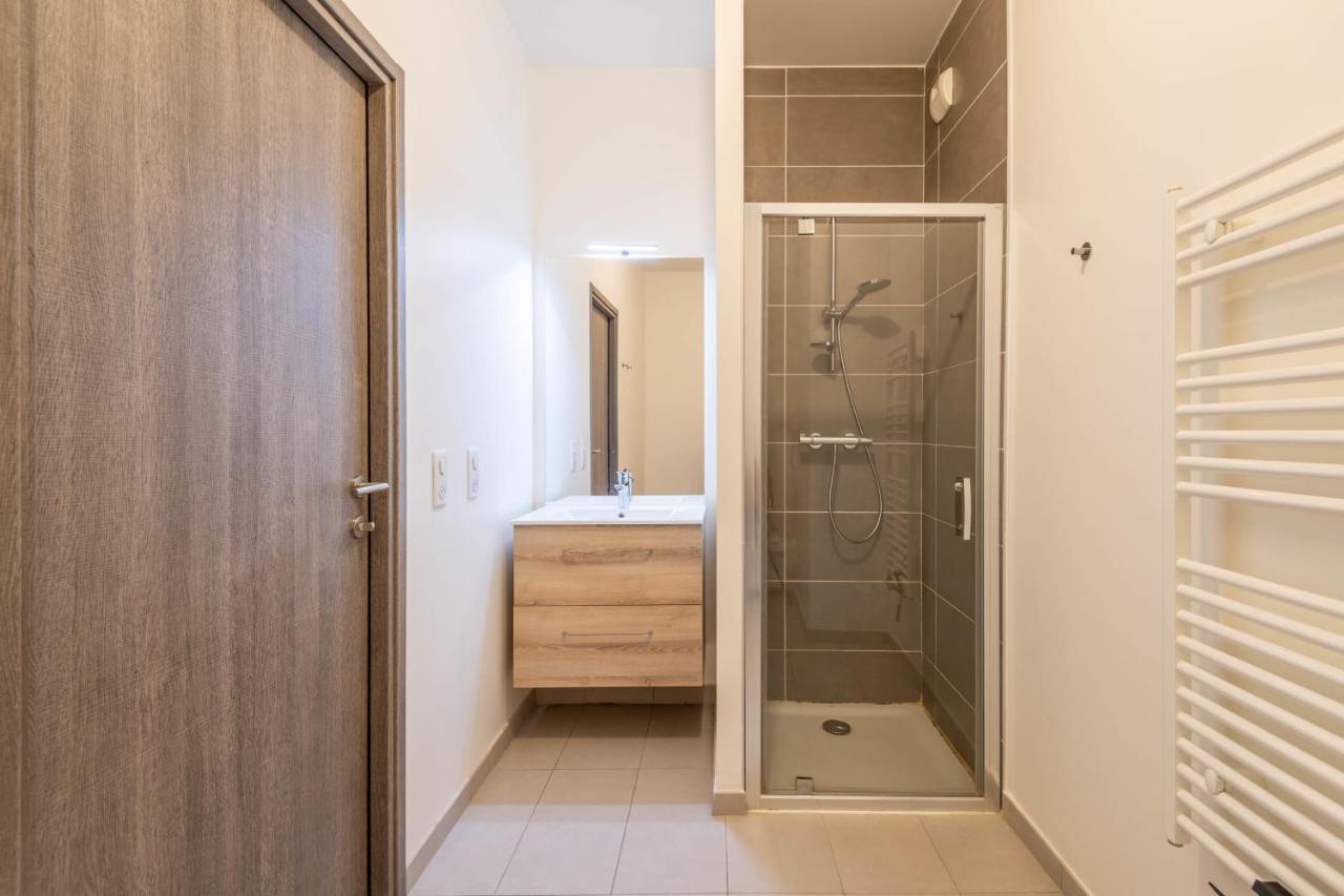 Charming Apartment With Balcony And Parking Near The Center Of Анси Екстериор снимка