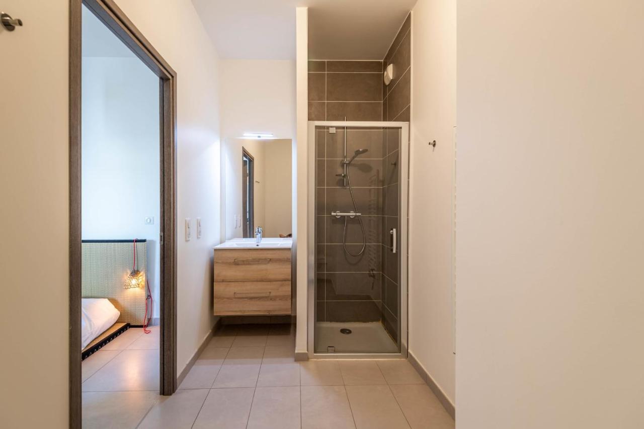 Charming Apartment With Balcony And Parking Near The Center Of Анси Екстериор снимка