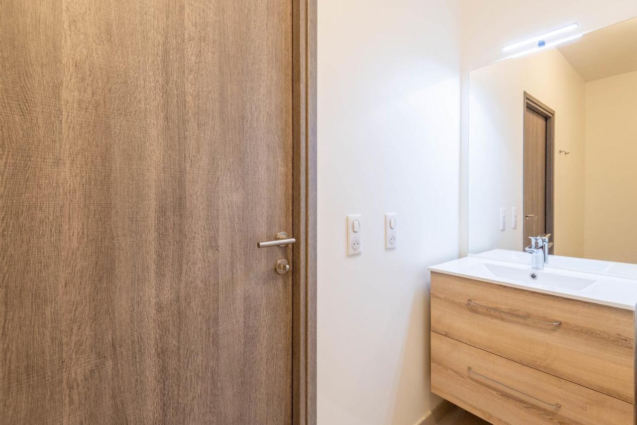 Charming Apartment With Balcony And Parking Near The Center Of Анси Екстериор снимка